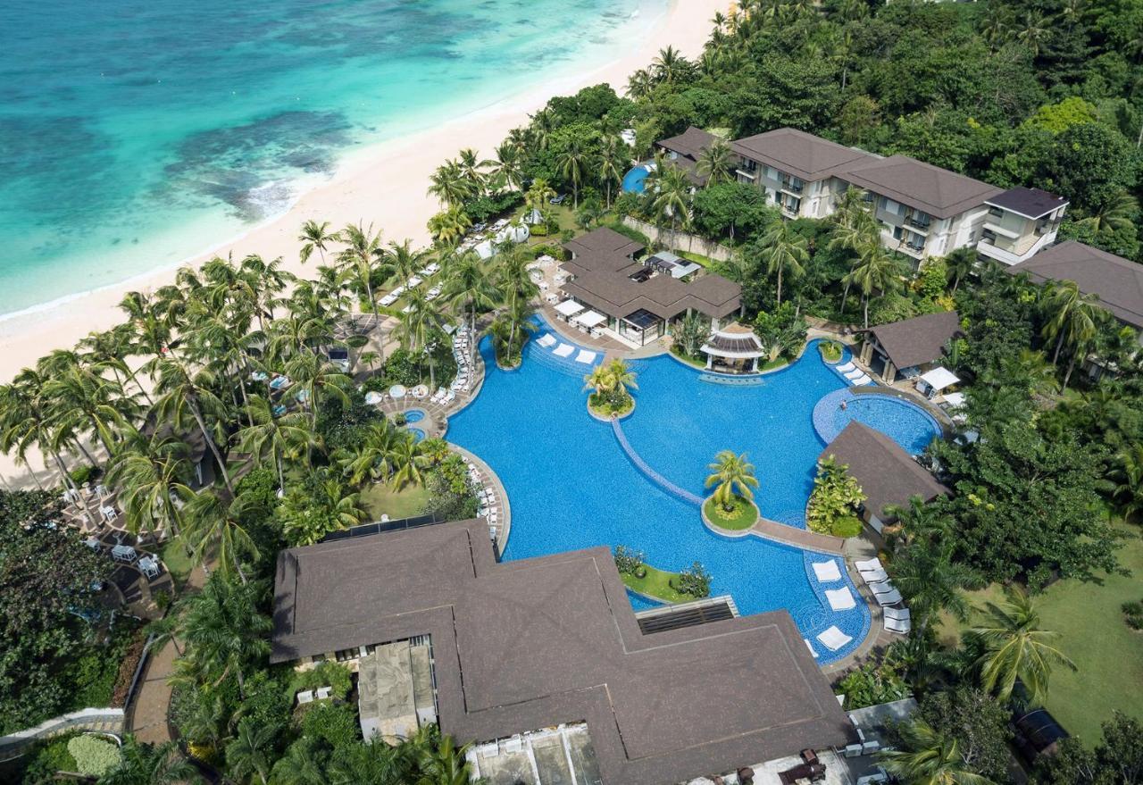Movenpick Resort & Spa Boracay Yapak Exterior foto Aerial view of the resort